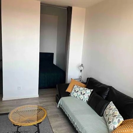 Vue アパート アジャクシオ